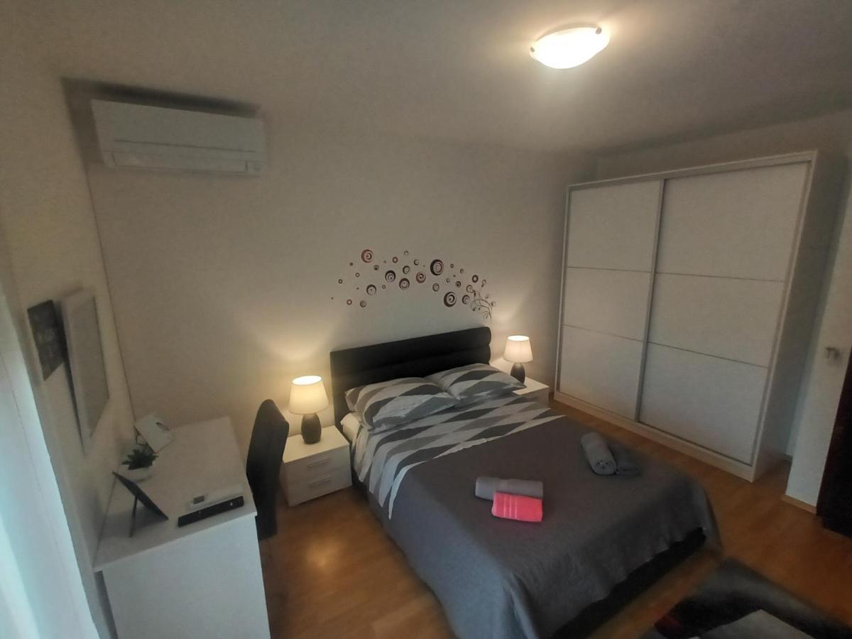 Apartament Anita *